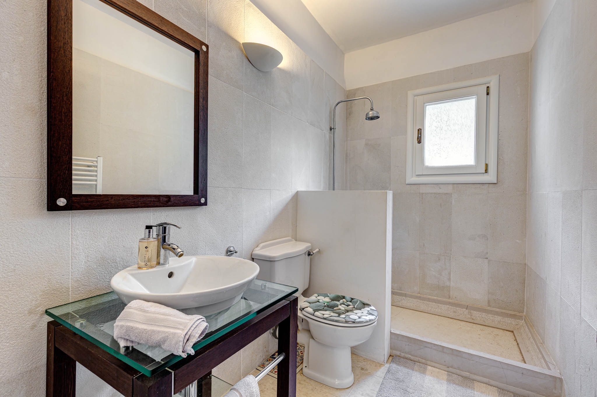 Eagle's Rest - Image 32